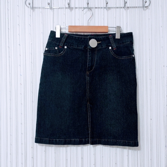 Vintage 80s / 90s Denim Mini Skirt - Picture 4 of 11